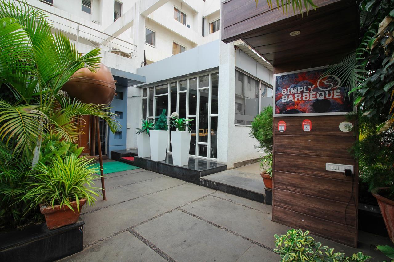 Oyo 24197 Saptaruchi Hotel Pimpri-Chinchwad Exterior foto