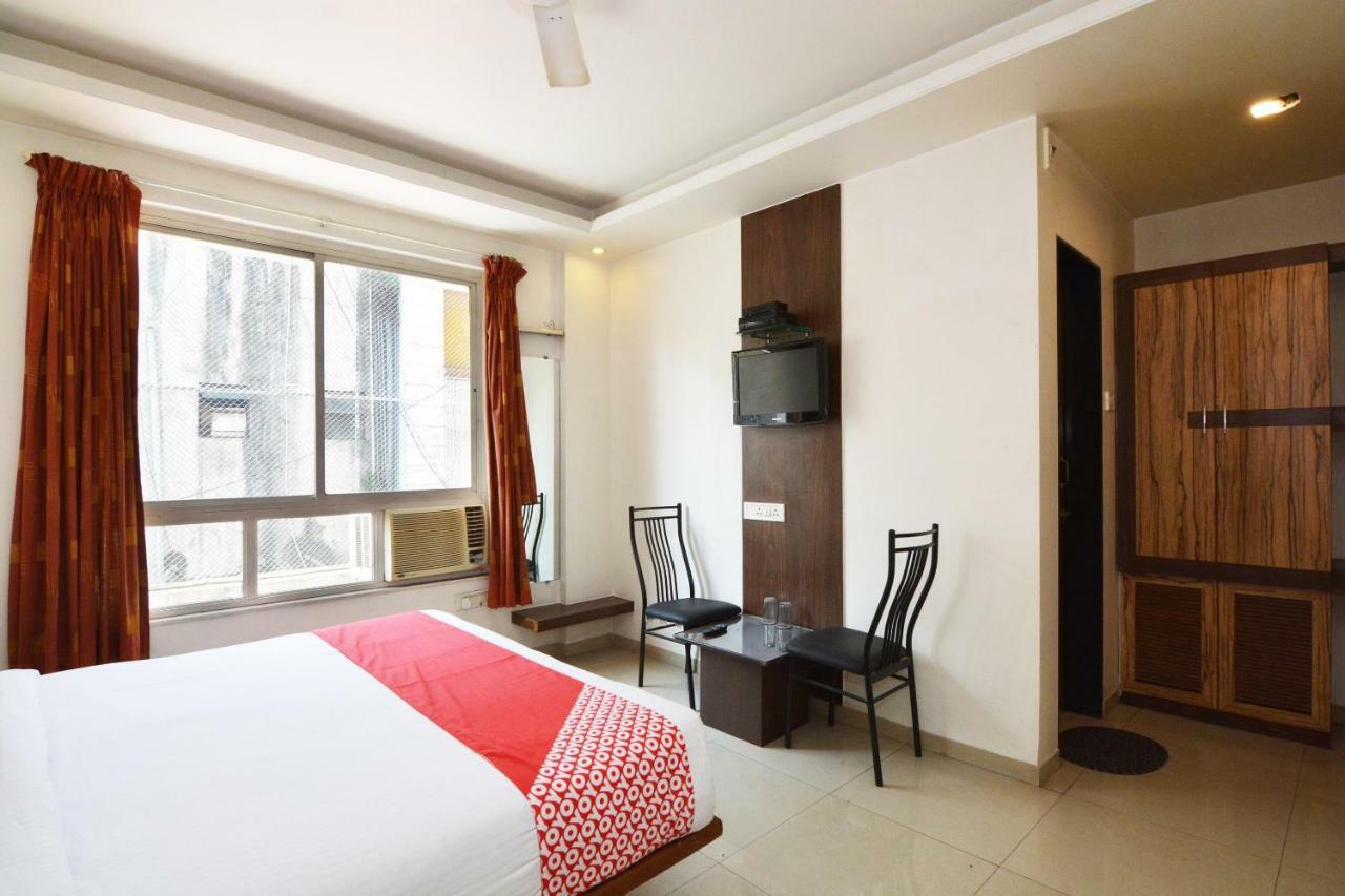 Oyo 24197 Saptaruchi Hotel Pimpri-Chinchwad Exterior foto