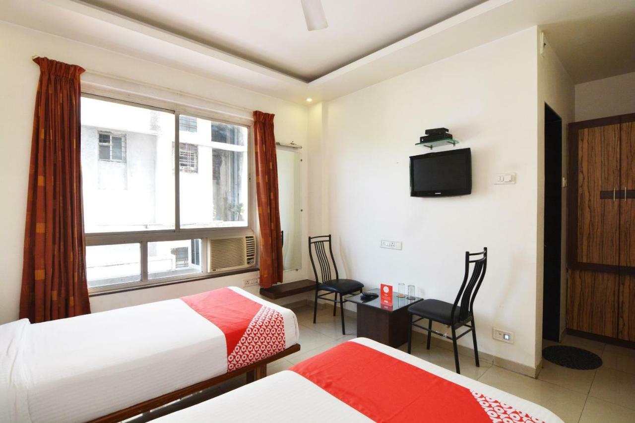 Oyo 24197 Saptaruchi Hotel Pimpri-Chinchwad Exterior foto